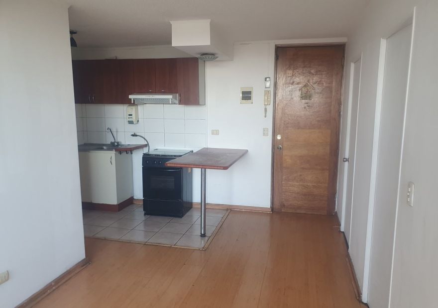 Departamento en Santiago centro, cocina americana y balcón — Santiago